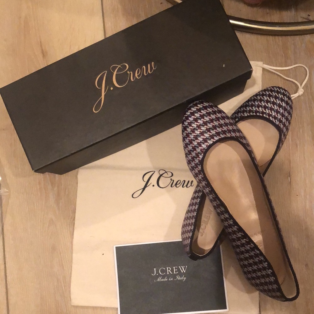 Nora Houndstooth Ballet Flats - Made In Italy - New w/ box & dust bag